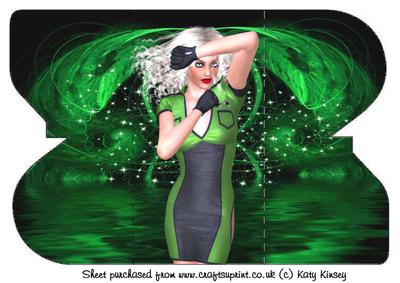 Evelyn in Green Interlocking Card