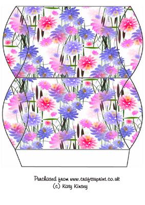 Waterlillies on White Pillow Gift Box