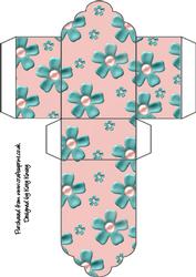 Flower Power Tag Gift Box