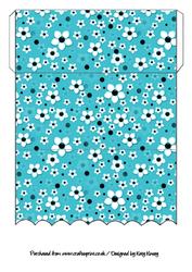 Daisy Daisy in Bright Blue Scallop Edge Money Wallet