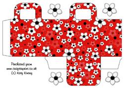 Daisy Dots in Red Gift Bag