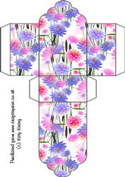 Waterlilies Tag Box