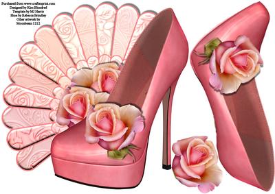 Fan & Shoe Shaped Card Topper