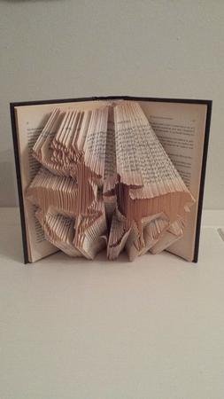 Book Folding Pattern for a Pair of Deer