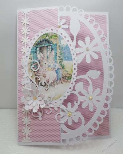 Daisy in oval edge card