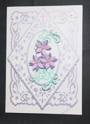 Lacy border topper 1