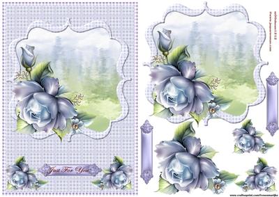 Scallop Topper Bleu Roses