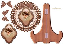 Vintage Cameo Plate Design