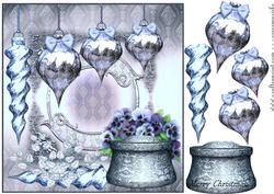 Christmas Winter Violets in Bleu