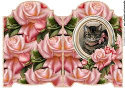 Screen Shaped Card Vintage Cat and Roses