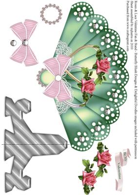 Roses & Lace Valentine Fan & Stand