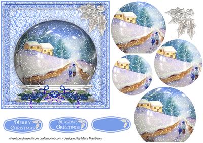 Walk in the Snow - Snow Globe Pyramid