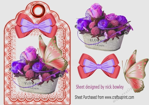 Pretty vintage roses with butterfly and bow on a tag (red)