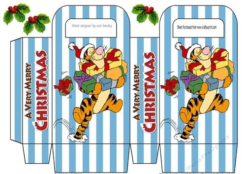 Small christms gift box with tigger (blue)