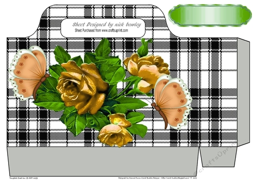Pretty black/white check tote gift bag with gold roses