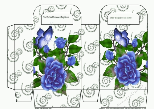 Pretty blue rose and diamante swirls gift bag