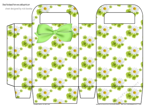 Pretty daisy and roses small gift bag