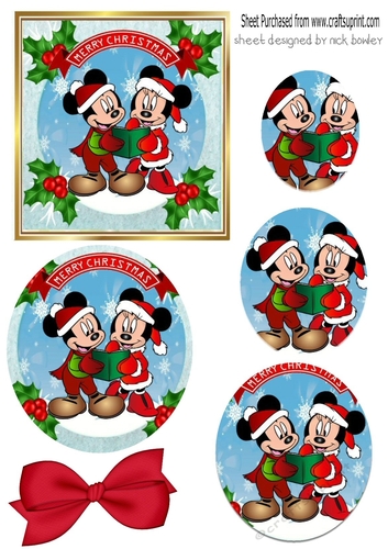 Lovely micky/minnie singing  with holly and bow oval pyramids