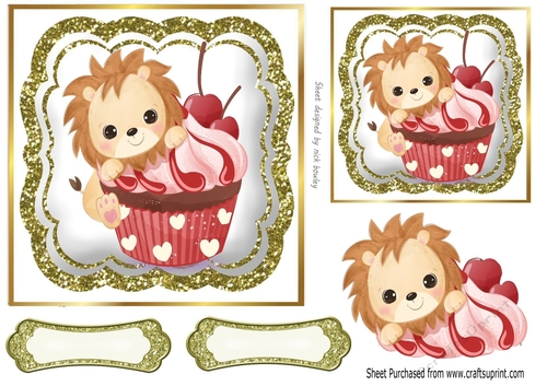 Lion cupcake with gold glitter topper