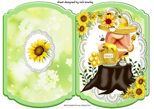 Lovely Sunflower folded bracket card with gnome (one)