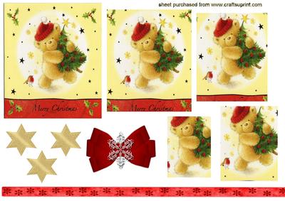 Little Teddy with Christmas Tree, Pyramids