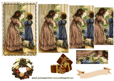 Little Vintage Girls Waiting for Santa, Pyramids