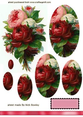 Bouquet of Red Vintage Roses Pyramids