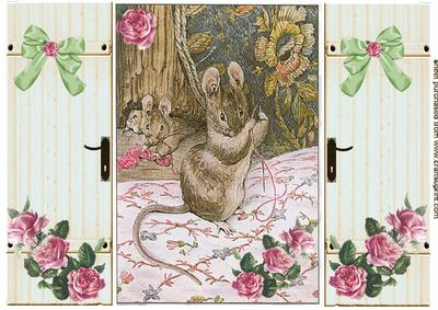 Little Field Mouse with Her Family, Gatefold