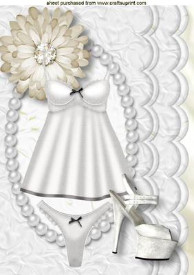 Pretty White Lingerie in Scalloped Frame A4