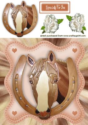 Horse Shoe with White Roses