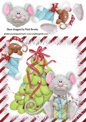 Cute Christmas Mice with Christmas Tree