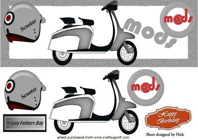 The Mods Silver Scooter with Helmet Dl