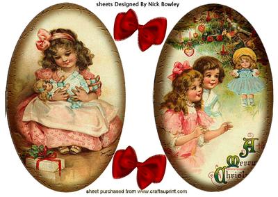 Nostalgic Christmas Children in Oval Toppers