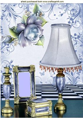 Pretty Lamp, with Mirror and Access A4
