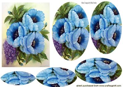 Pretty Blue Flowers with Bow Oval Pyramids