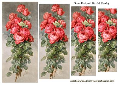 Vintage Red Roses Pyramids