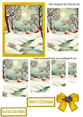 Snow Scene of Cottages in Gold Frame Pyramids