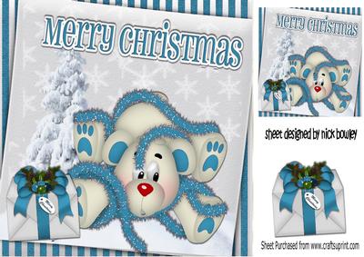 Little Polarbear with Christmas Tree & Turq Pressie 8x8
