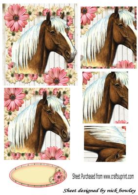 Beautiful Palomino Horse with Pink/cream Flowers Pyramids