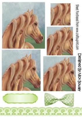 Pretty Painted Horse with Scalloped Border Pyramids