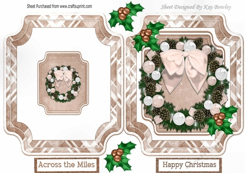 Pretty christmas wreath with cream  bow & baubles, folded quick card