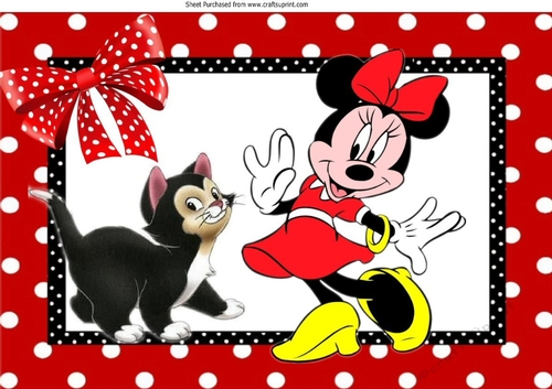Little Minnie mouse with her pet kitty in dot frame A4