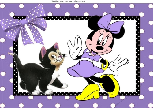 Little Minnie mouse with her pet kitty in purple dot frame A4