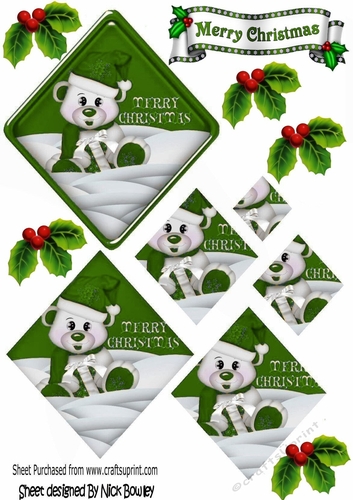 Little polar bear in green santa hat diamond pyramids