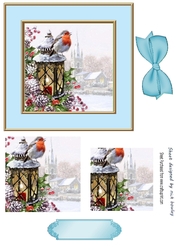 Pretty robin on a lantern in a 6x6 snow scene pyramids (blue)