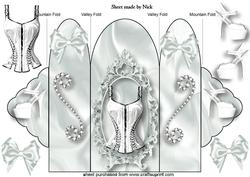 Just Beautiful, Trifold