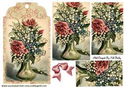 Vintage Flowers in a Vase on a Tag Pyramids
