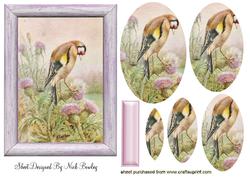 Little Bird in a Frame with Flowers Oval Pyramids