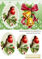 Red Robin Oval Pyramids, with Christmas Bells