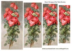 Vintage Red Roses Pyramids